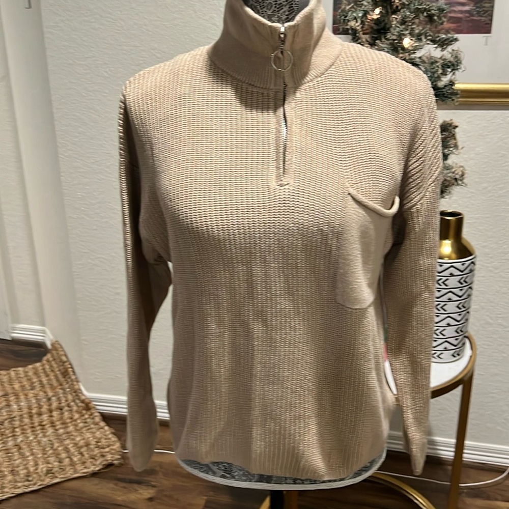 Cream color Knit Sweater